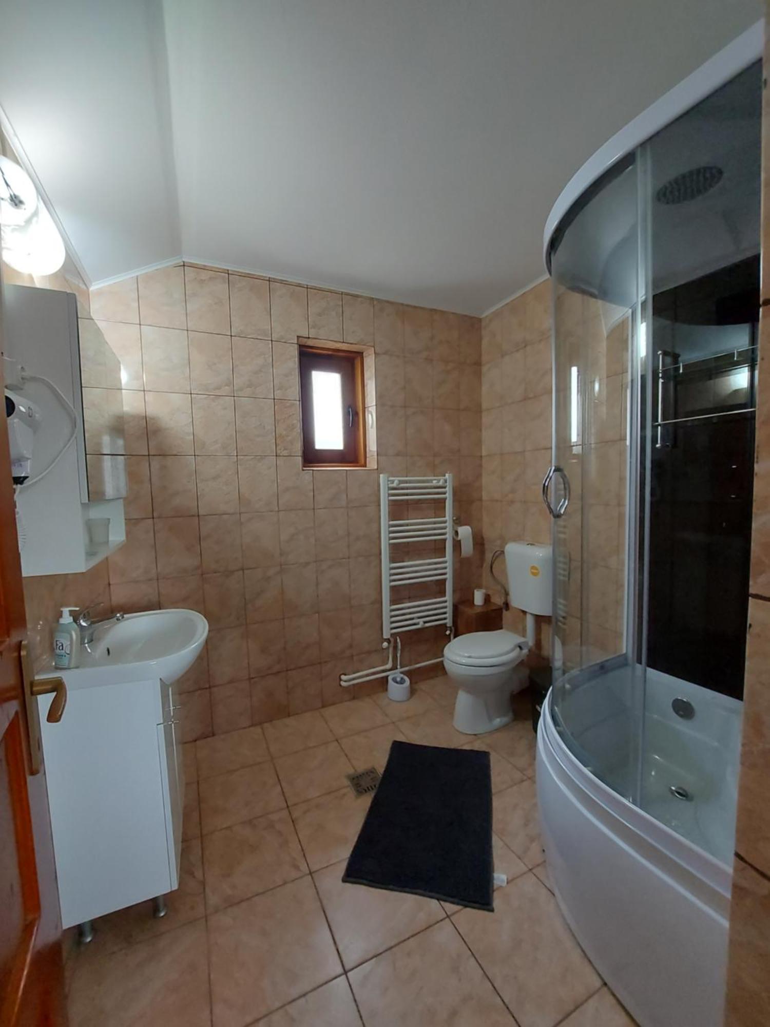 Villa Popas Turistic Terasa Europa à Tîrgu Ocna Extérieur photo