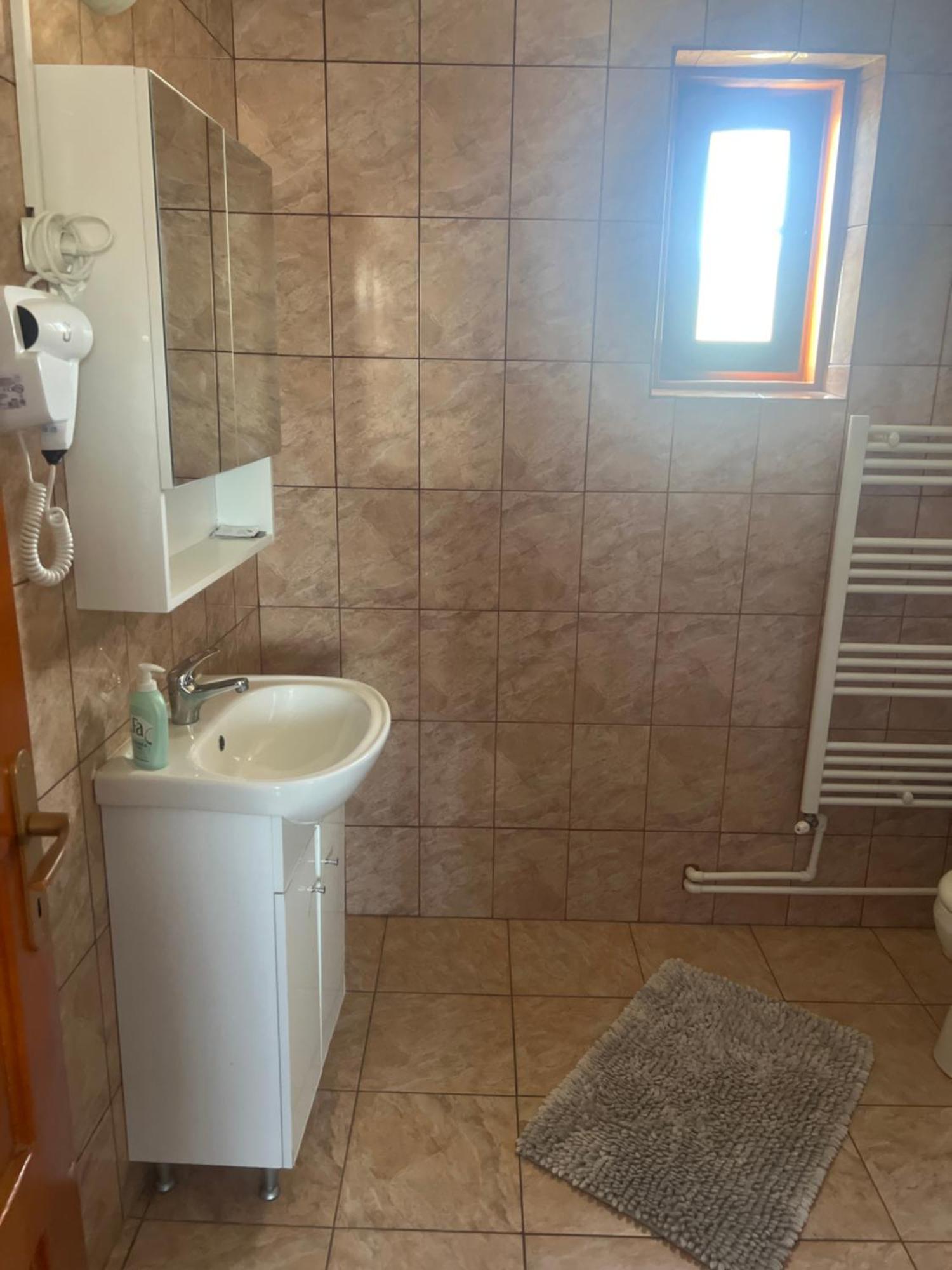 Villa Popas Turistic Terasa Europa à Tîrgu Ocna Extérieur photo